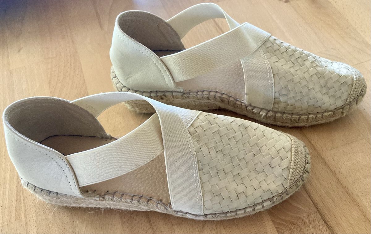 Scarpe da donna: Fabiolas Espadrilles Beige Leder Grösse 37 – Usato da Vinelz venduto da Viewfinder84 1