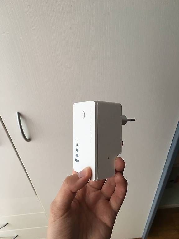 WiFi: Devolo Répéteur WiFi ac – Usato da Ecublens VD venduto da r0c_872m 1