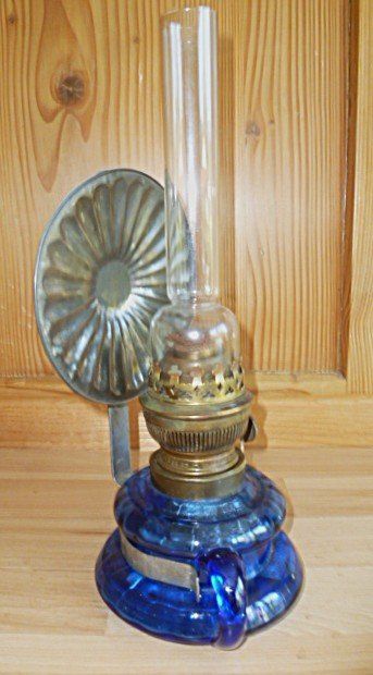 Lampade: Antike, blaue Petrollampe kompl. – Usato da Effretikon venduto da Heimstudio 3
