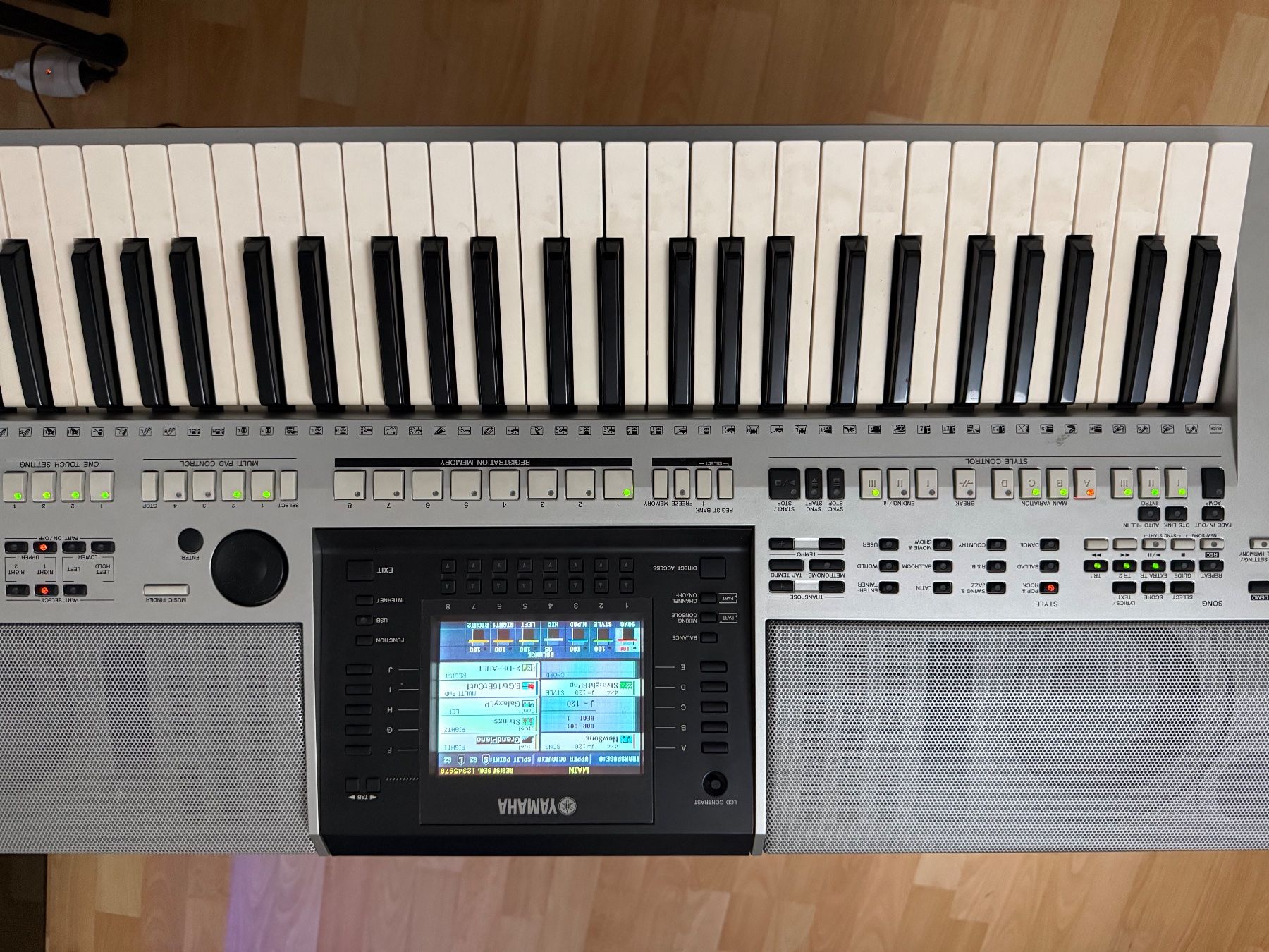 Yamaha Strumenti musicali: Yamaha PSR-S900 – Usato da Kriens venduto da bal_2tj8 1