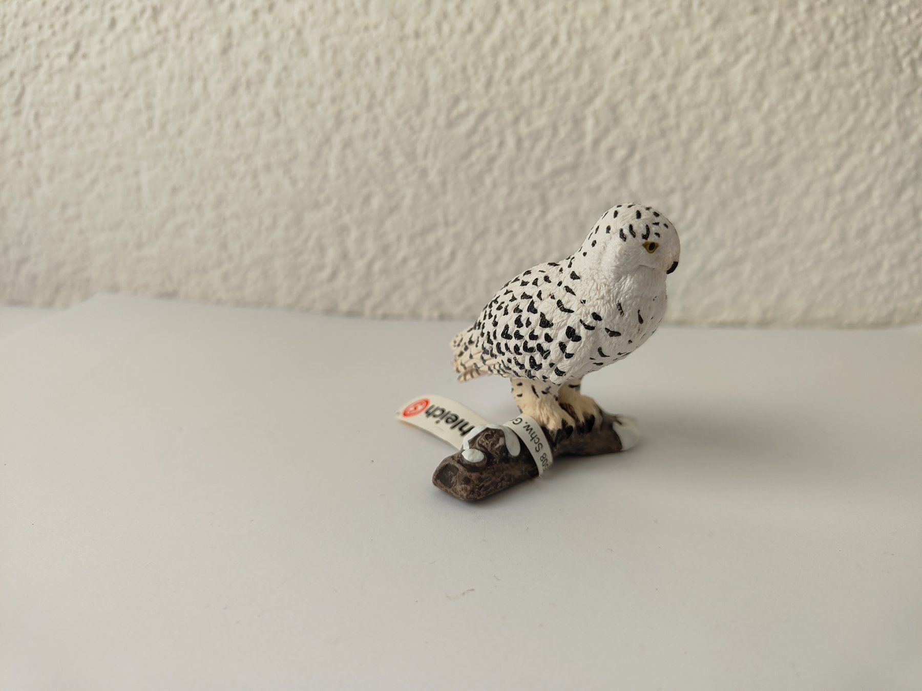 Schleich Statuette: Schleich Schnee Eule Waldtiere Vogel Schneeeule Fähnchen – Usato da Thalwil venduto da FigurenFreunde
