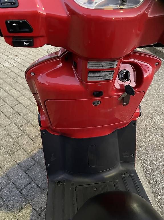 Scooter: Kymco like 125 – Usato da Agno venduto da sal_pbv8 3