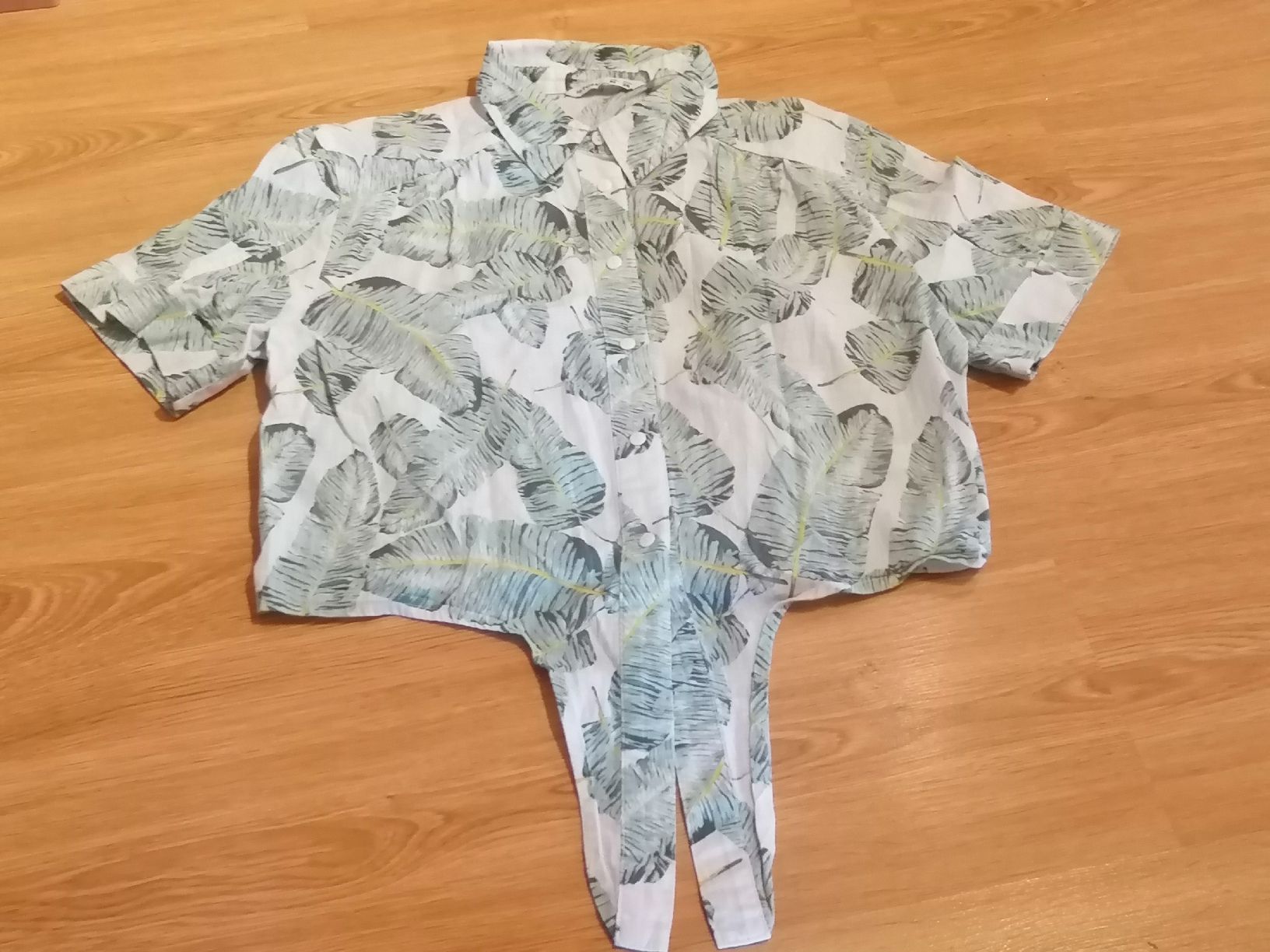 Blusen: Chemise, chemisette, top, blouse – Gebraucht aus Montcherand von petiteoune75 1