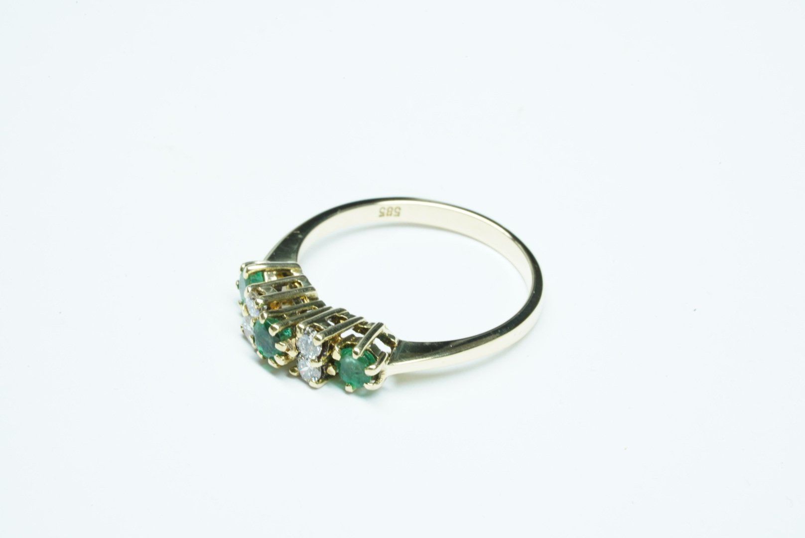Anelli: Fingerring 14k mit Smaragden und Diamanten – Usato da Bülach venduto da Re-Jewelled 2