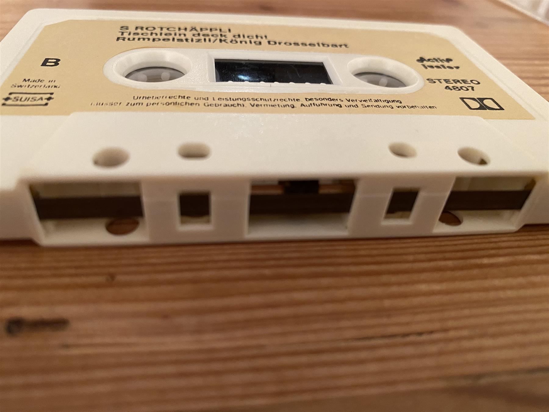 Musicassette: Kassette – S Rotchäppli – Usato da St.Gallen venduto da kingsamas 7