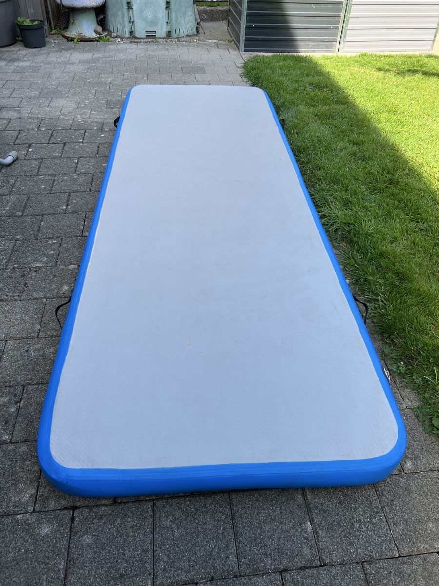 Tappetini fitness: Air Track Matte – Usato da Näfels venduto da Madresue 1