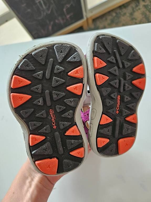Columbia Schuhe für Jungen: Columbia Baby Sandalen – Neu (gemäss Beschreibung) aus Zollikofen von nel_5f8w 1