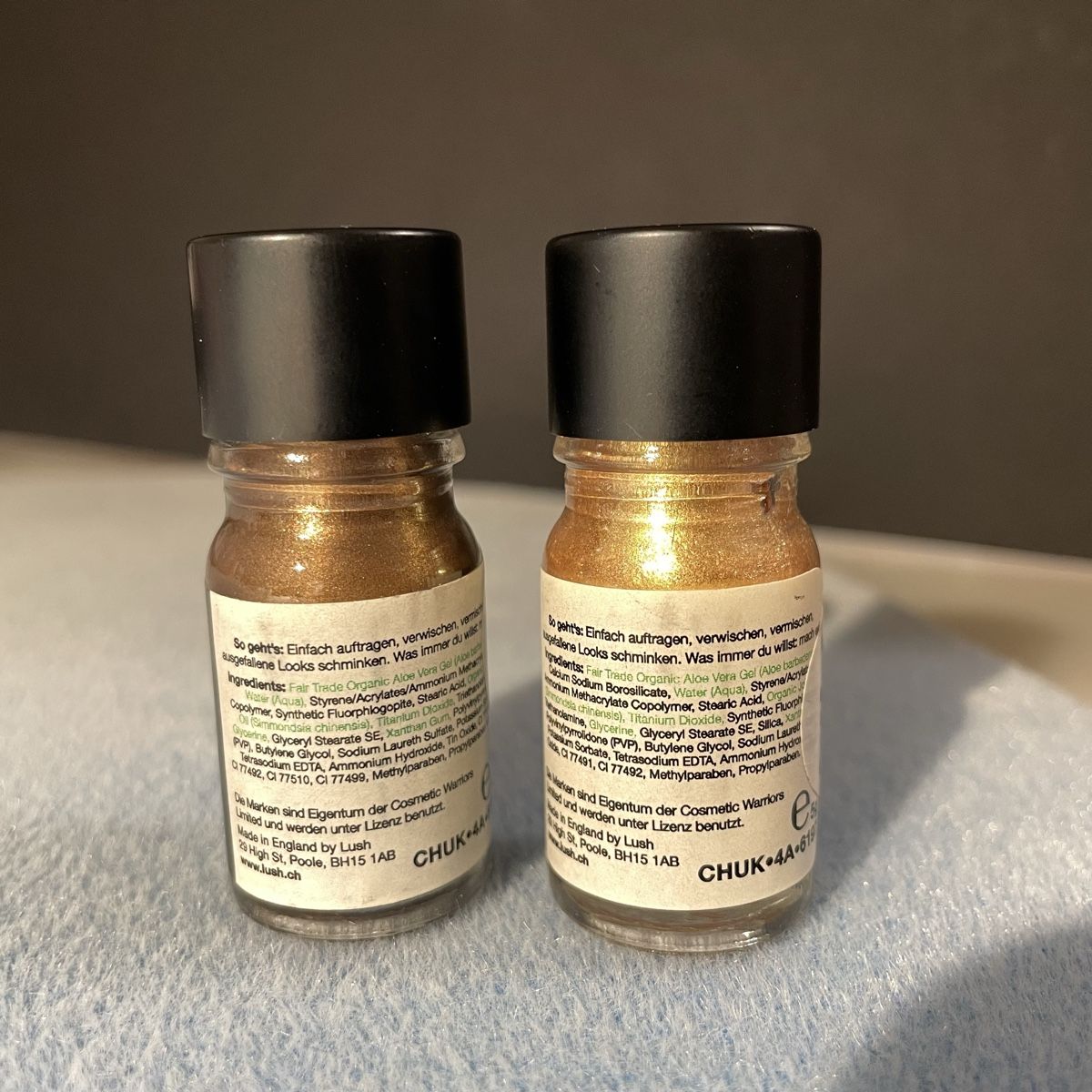 Make-up: Lush Flüssiger Eyeliner grounded & fantasy – Nuovo (secondo la descrizione) da Bellach venduto da Dreamer2501 1