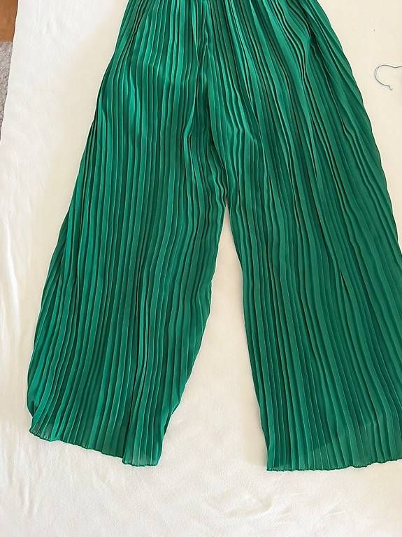 Vestiti: Senes, like new, Size XS, OP 100 – Usato da Zürich venduto da den_c99g 2