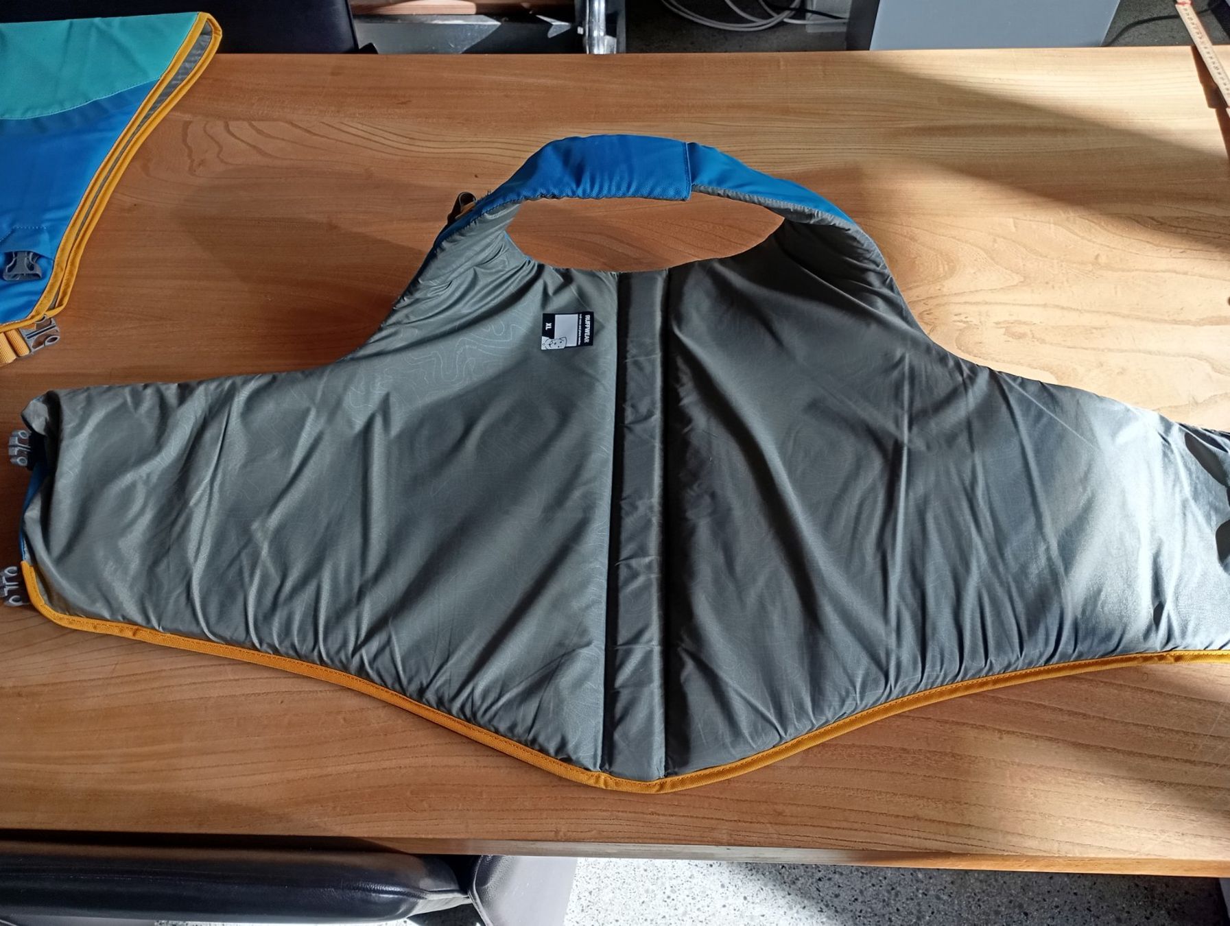 Ruffwear Giubbotti di salvataggio: Schwimmweste – Usato da Gunzwil venduto da peyerje 2