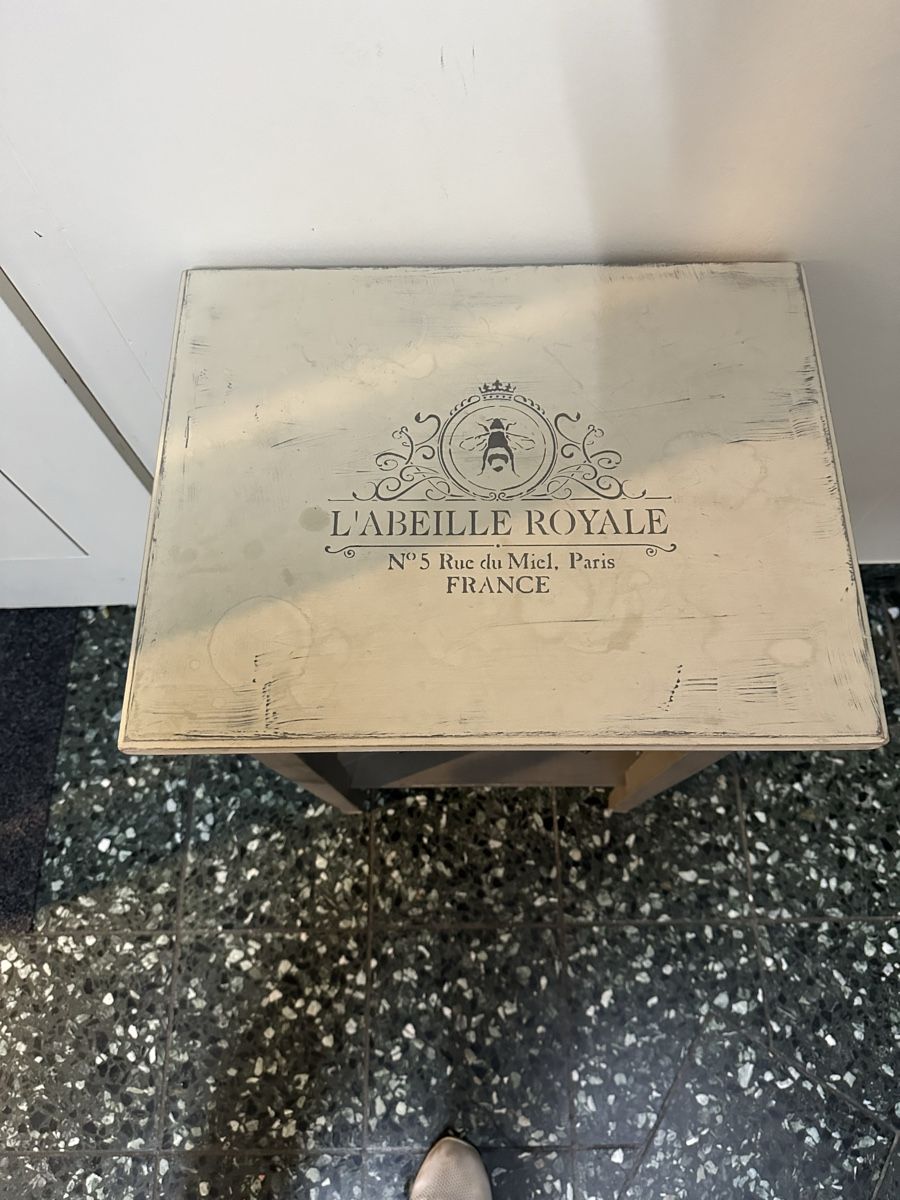 Cassettiere: Beistelltisch / Kommode – Usato da Steffisburg venduto da PatrickB02 3