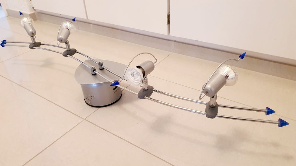 Lustres & lampes de plafonds: Design Deckenlampe Chrom gebürstet 4-flammig, drehbar – D'occasion à Riedholz par Speedy11 2