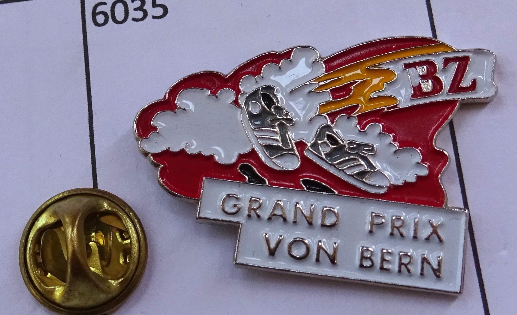 Placchette & Badge: Pin GRAND PRIX von Bern – Usato da Utzenstorf venduto da BUtter81