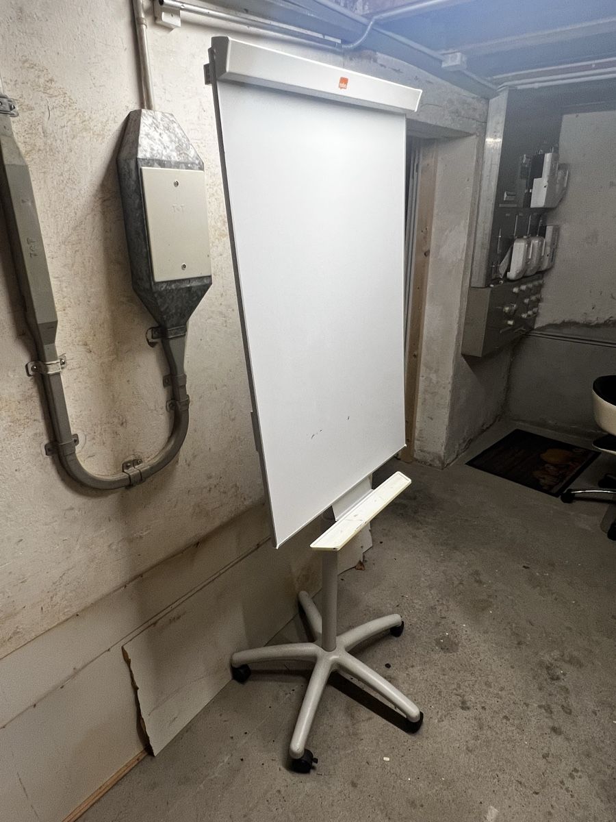 Chevalets: Flipchart – D'occasion à Reinach BL par PAT-Jabar 3