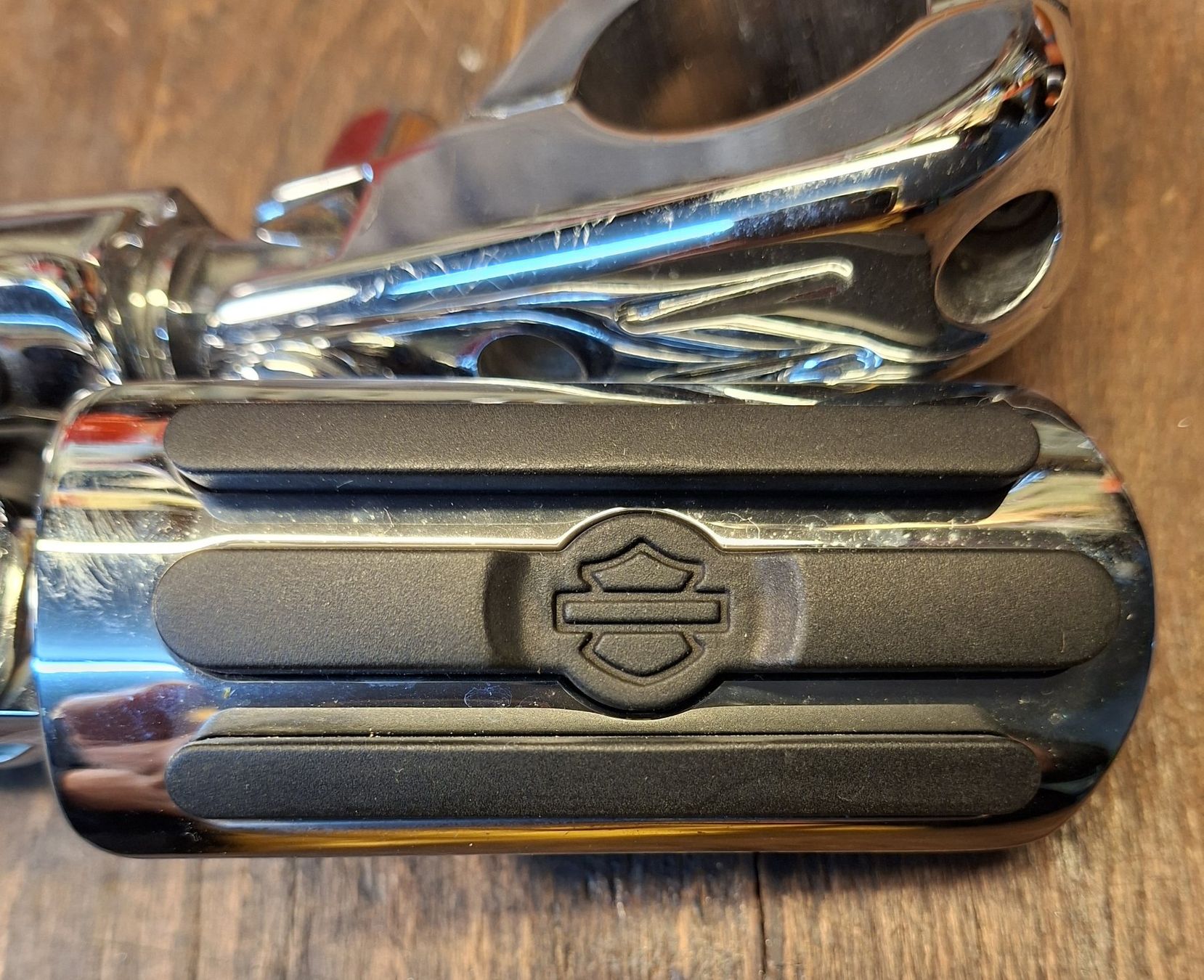 Harley-Davidson Alle Motorradersatzteile: Harley-Davidson Highway Pegs – Gebraucht aus Steffisburg von Rikave 1