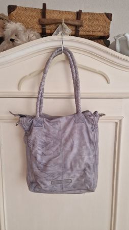 FredsBruder Handtasche Leder lila