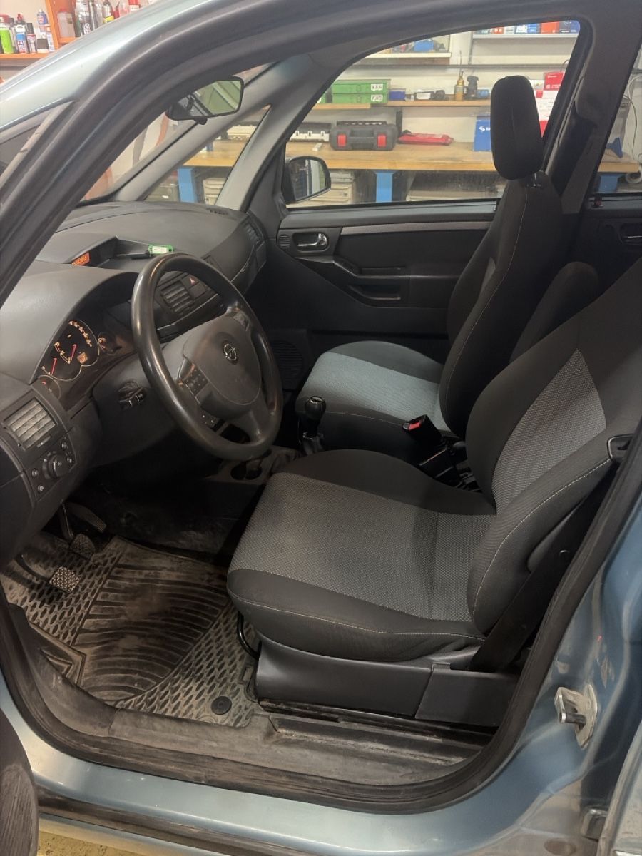 Opel Automobili: Opel Meriva A 1,8 – Usato da Birrwil venduto da deg_67jl 9
