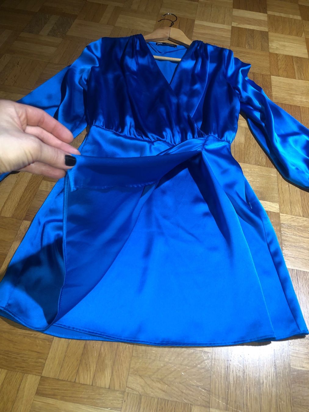 Zara Vestiti: Kleid Zara Satin Gr S – Usato da Zug venduto da estarthyme 2