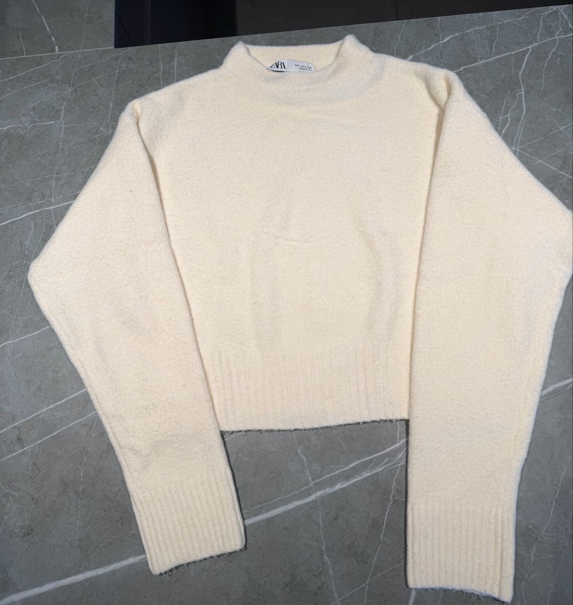Kleiderpakete: 2 Pullover Zara und C&A Cremeweiss Grösse L – Gebraucht aus Kappel SO von Janni07 1