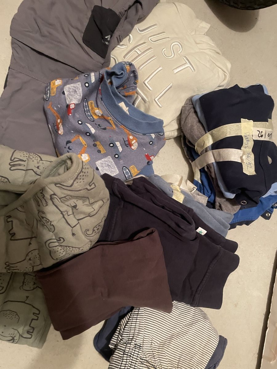 Lotti & Set di vestiti: Kinder Kleider Grösse 86/92 – Nuovo (secondo la descrizione) da Winterthur venduto da sLoerli 1