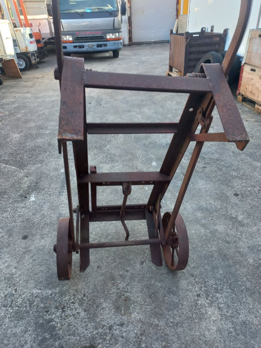 Motori: Oldtimer Wagen Karren Stationärmotor Stationär Spann- Motor – Usato da DULLIKEN venduto da Lerchclassicdulliken 2