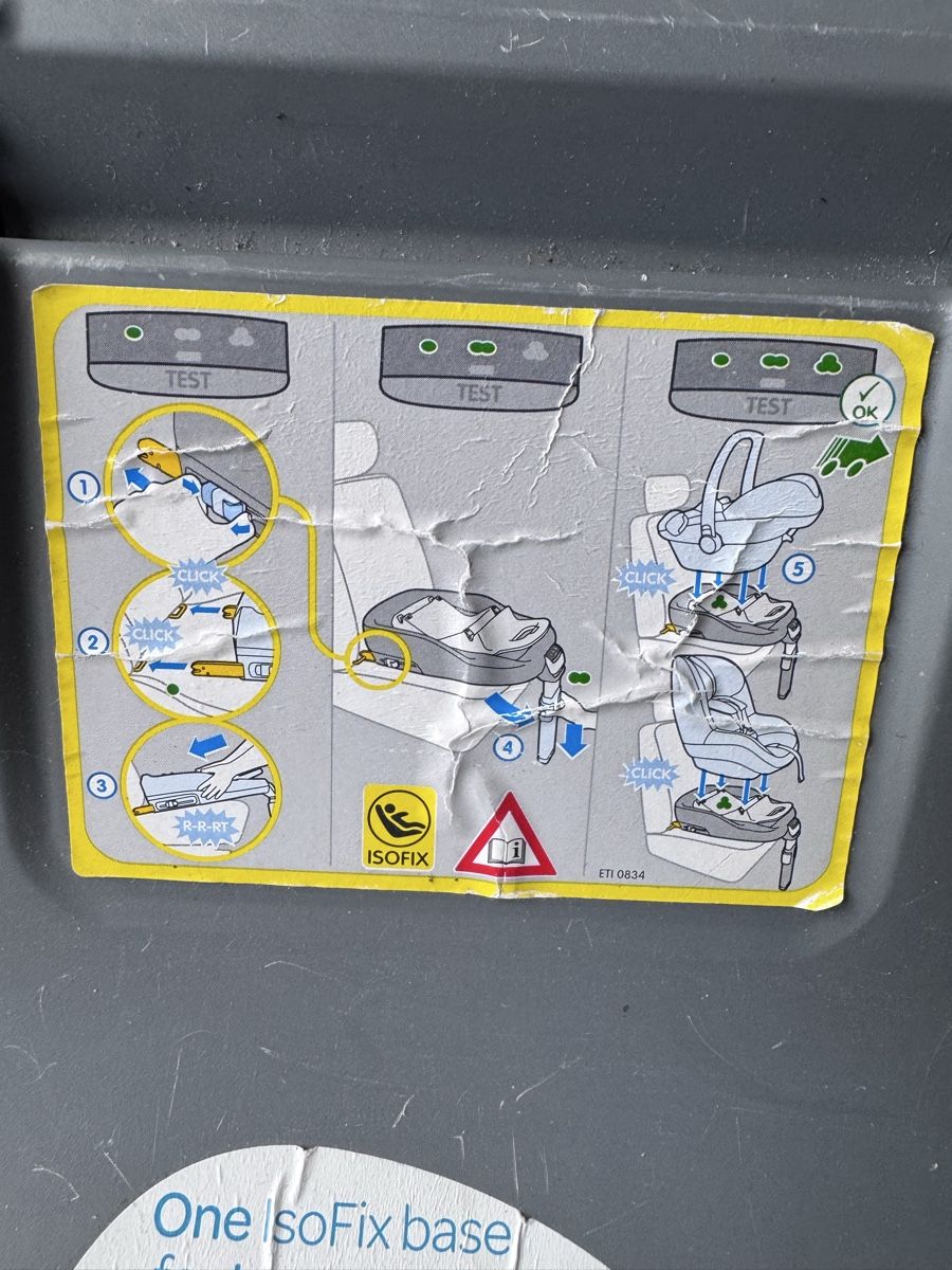Maxi-Cosi Seggiolini per auto: Maxi Cosi FamilyFix Isofix Base – Usato da Thalwil venduto da ver_jql9 5