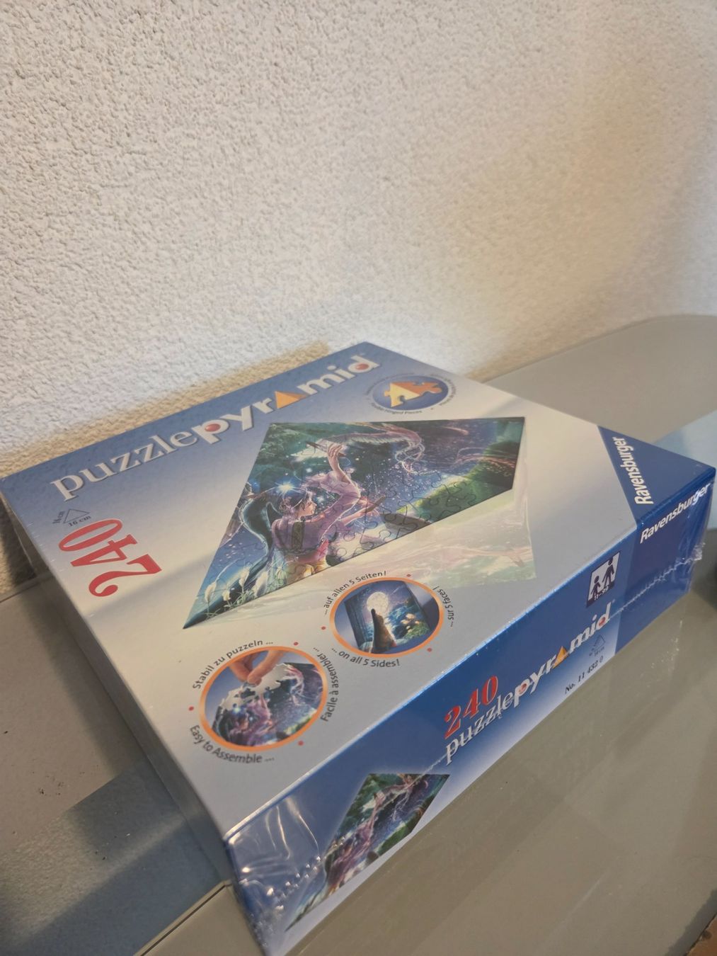 Ravensburger Puzzle: Ravensburger Puzzlepyramid 240 Teile Neu OVP – Nuovo e nell'imballaggio originale da Chur venduto da Einszweidreiviermein