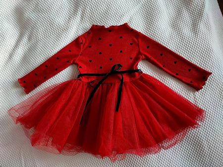 Robe bébé fille t. 86-92