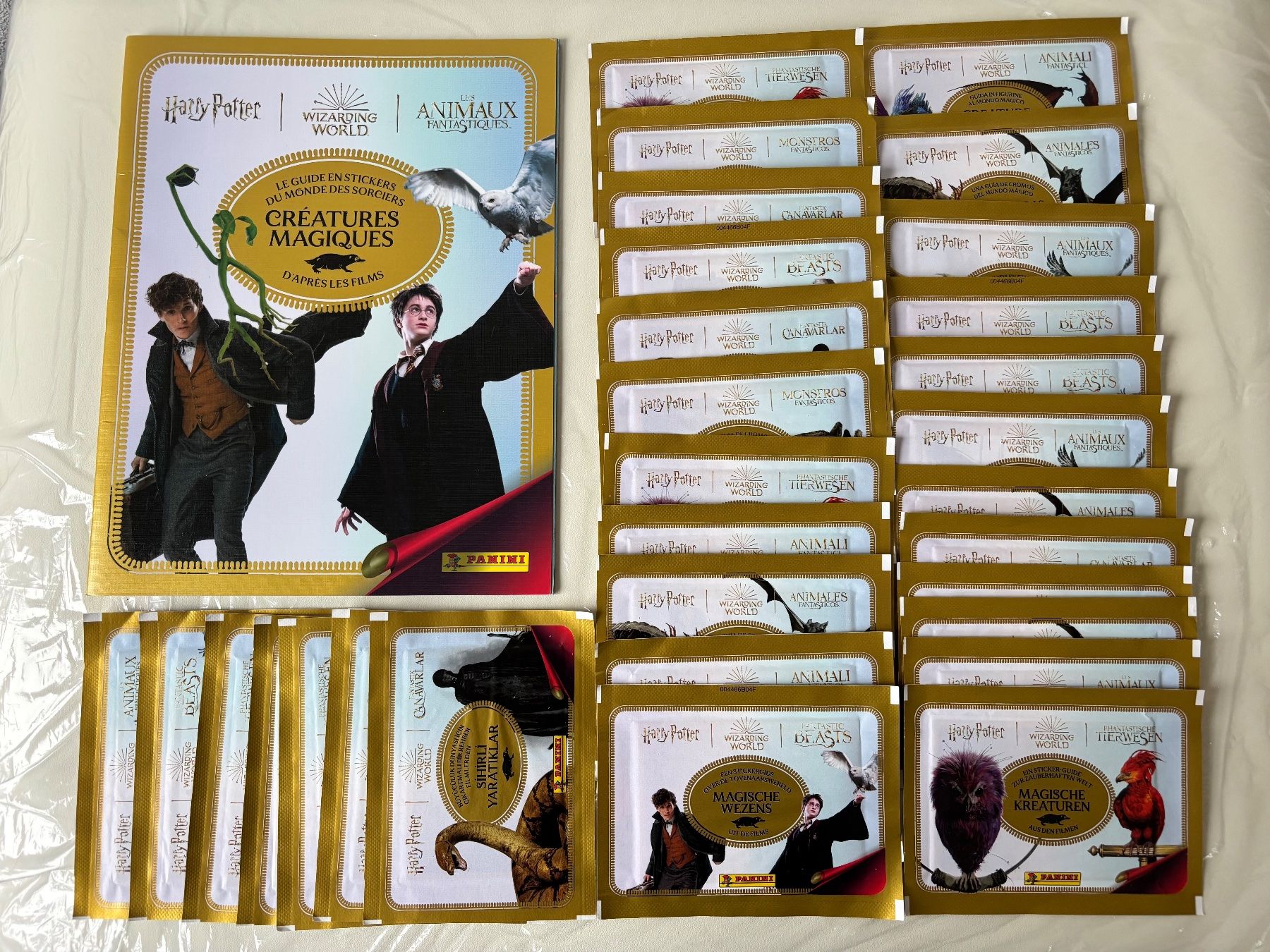 Sticker: Panini - 30 Pack Créatures Magiques + Album – Nuovo e nell'imballaggio originale da Collombey venduto da Cards07