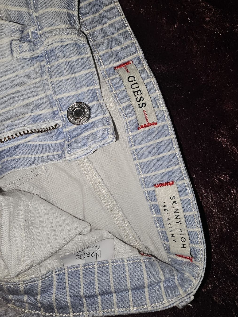 Guess Jeans: Guess Jeans 26/30 XS – Nuovo (secondo la descrizione) da Samstagern venduto da Octopussycat 3