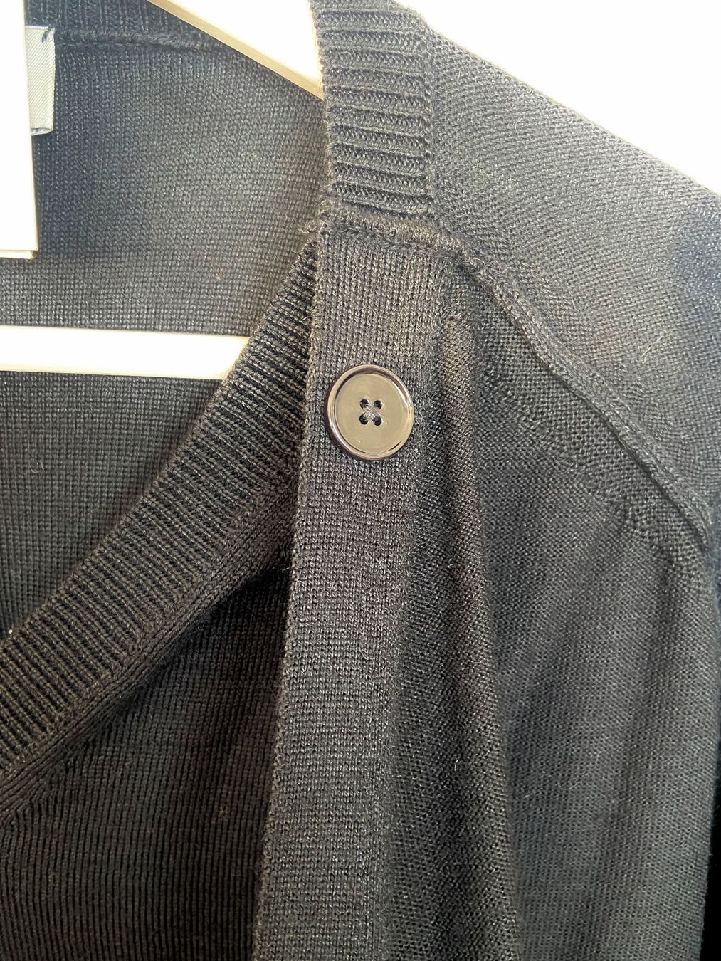 Lemaire Maglioni & Felpe: LEMAIRE Cardigan mit V-Ausschnitt – Nuovo (secondo la descrizione) da Döttingen venduto da dbs_26ls 5