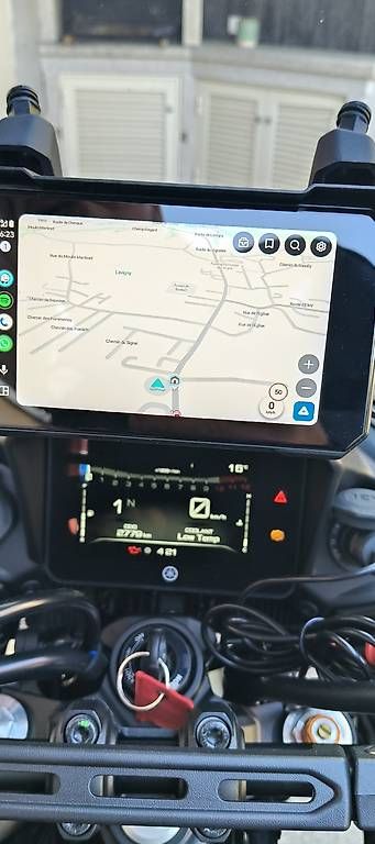Navigationsgeräte: Carplay Android moto 5" – Gebraucht aus Lavigny von deco75 2