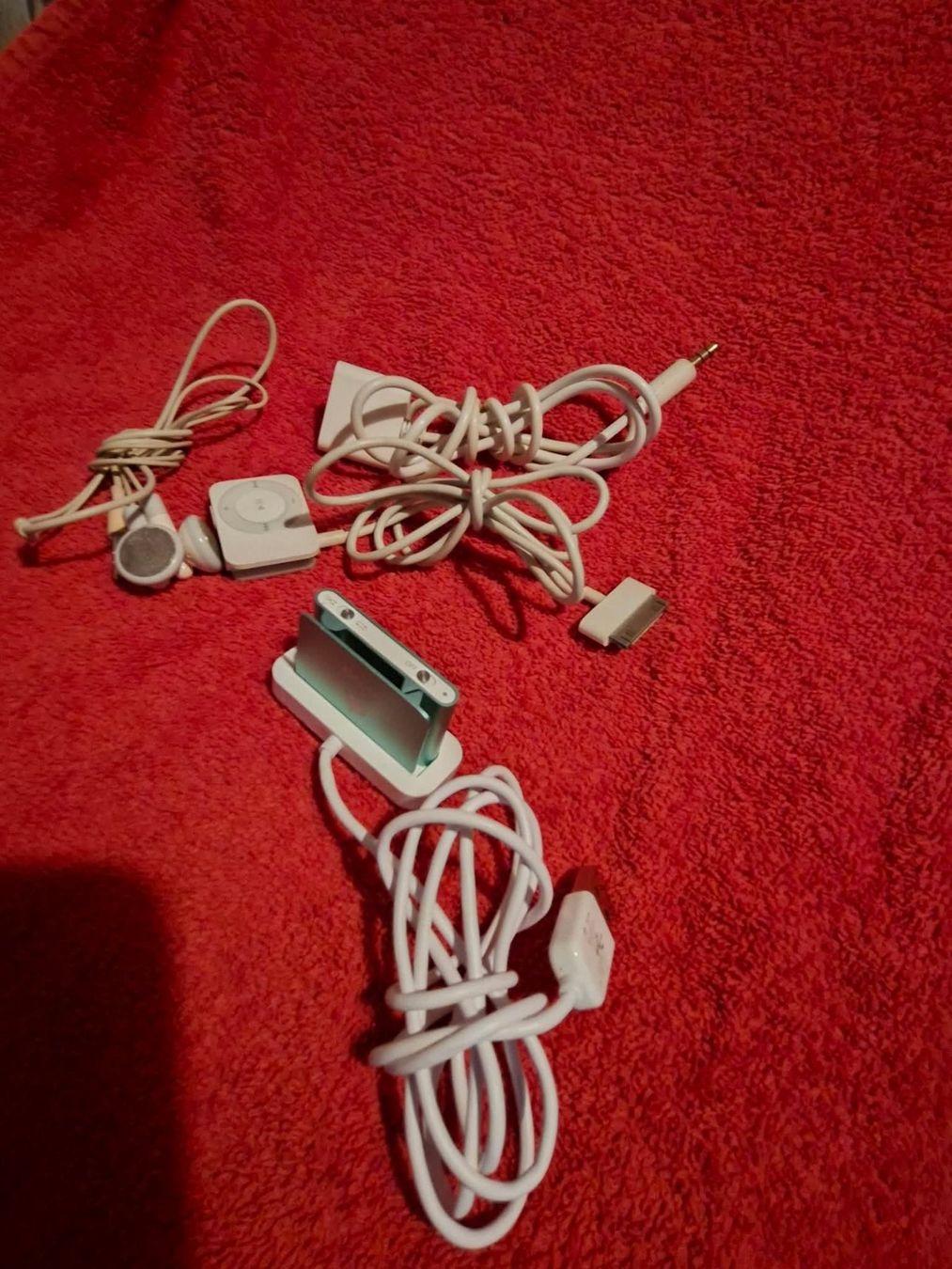 Apple Lecteur media portable: Apple iPod shuffle 2 Generation – D'occasion à Wittenbach par Nostalgie1965 8