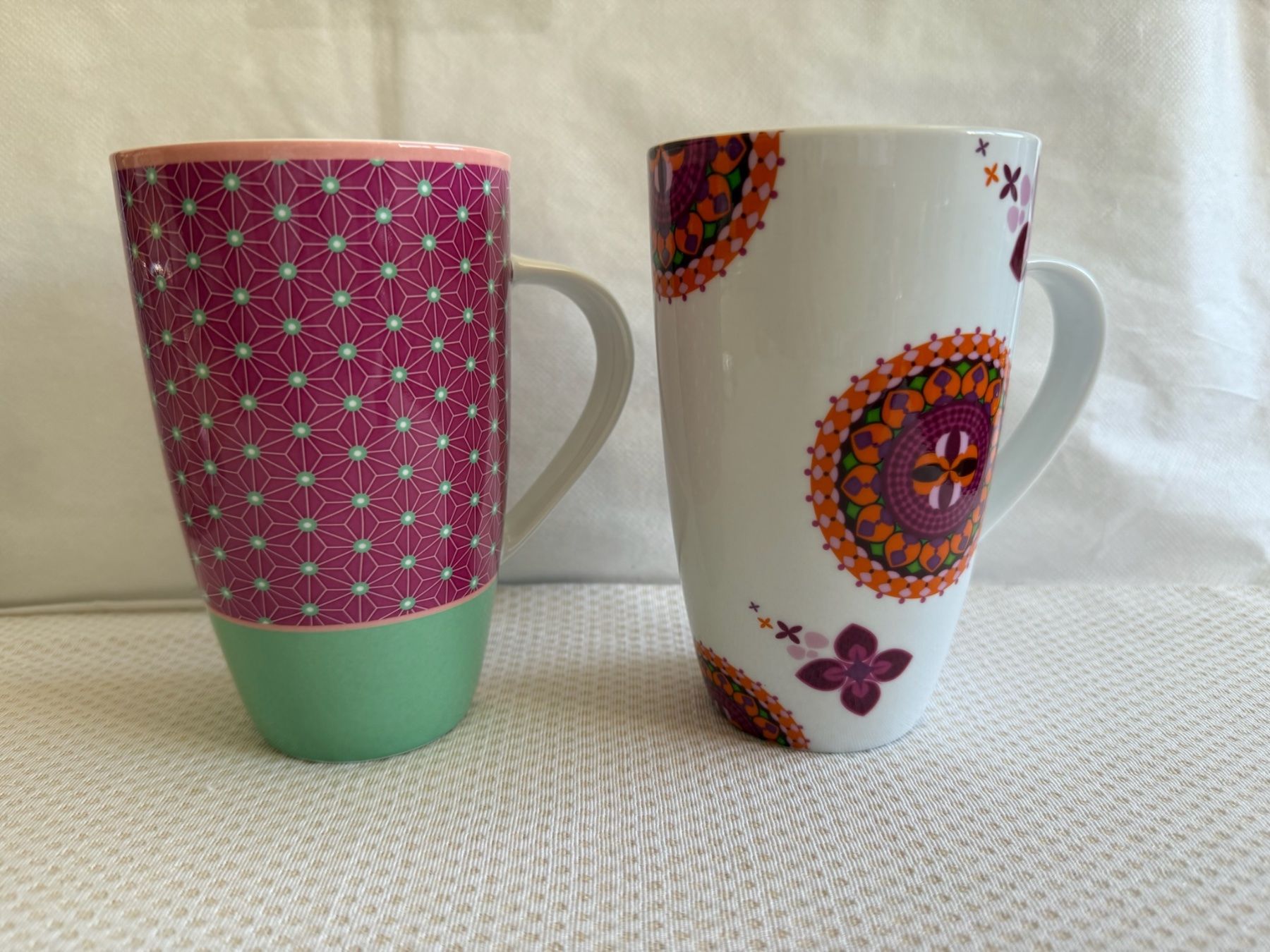 Tasses: Könitz - grandes Mug/Tasses – D'occasion à Sion par accroshoes