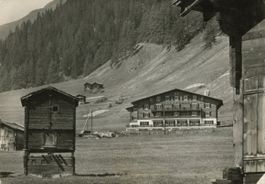 Gluringen  VS   mit Chalet Jungbrunnen     um 1964