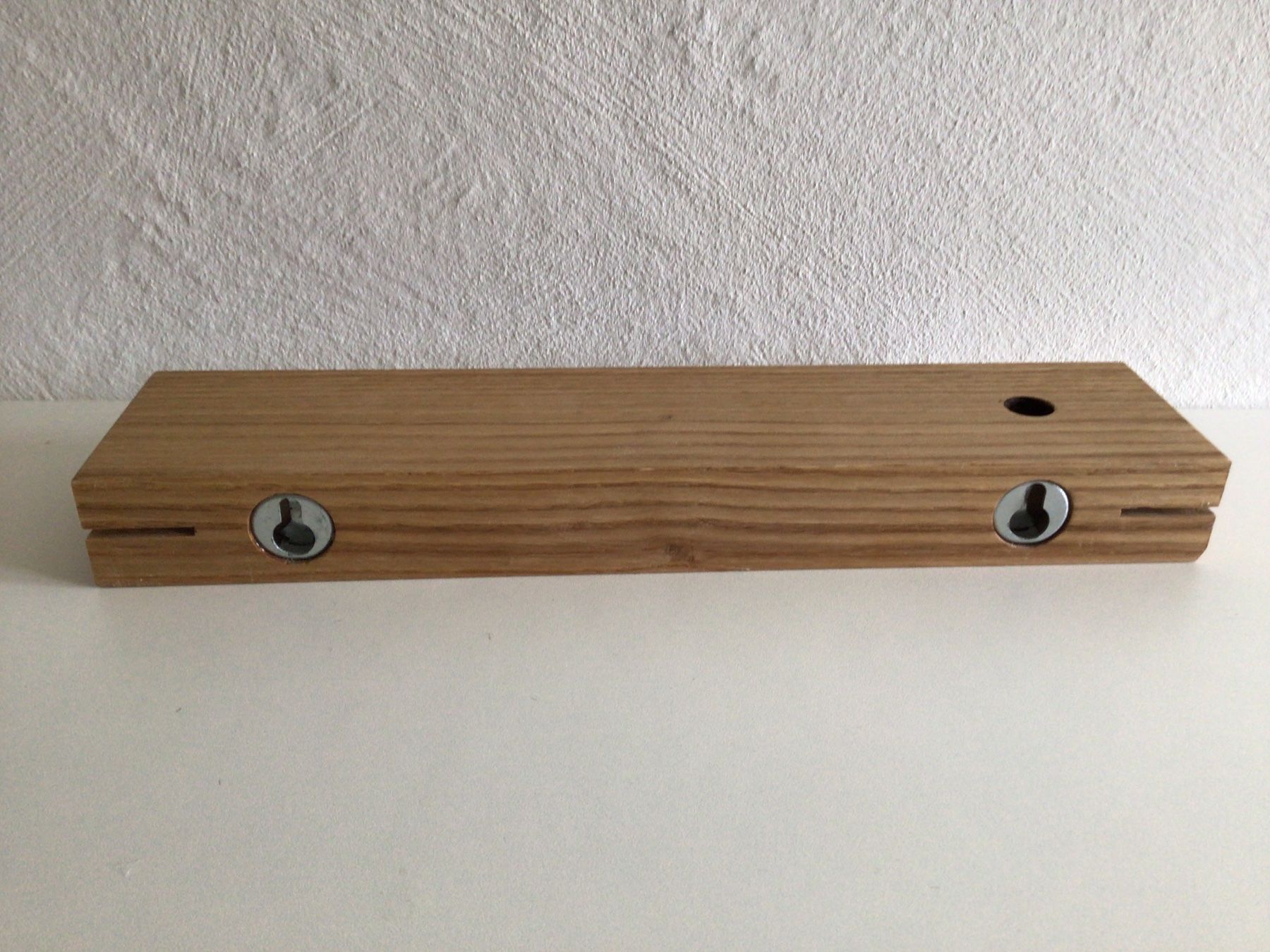 Articoli in legno: Schlüsselbrett mit Ablage Eiche – Nuovo (secondo la descrizione) da Benken SG venduto da Hagli76 4