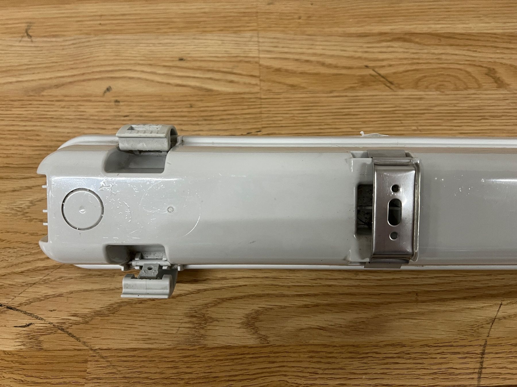 Lampade: FL Aussenleuchte, IP66, Länge = 1300mm – Usato da Hasle b. Burgdorf venduto da rema78 6