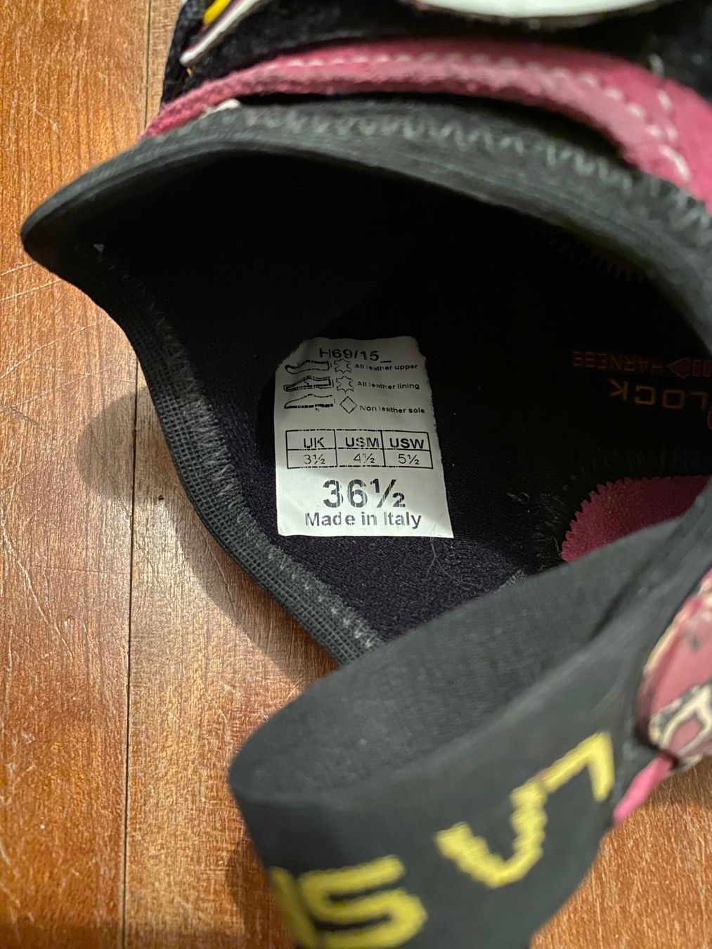 La Sportiva Scarpe da donna: Chaussons d'escalade La Sportiva Solution 36.5 – Nuovo (secondo la descrizione) da Pregassona venduto da elideca82 4