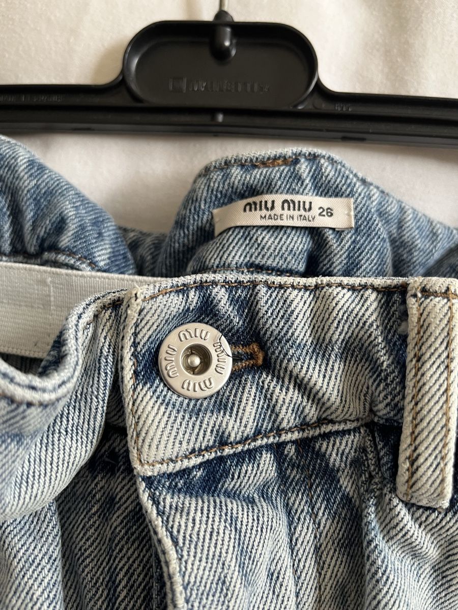 Miu Miu Jeans: Miu miu jeans – Usato da Lausanne venduto da pioupiou38 4