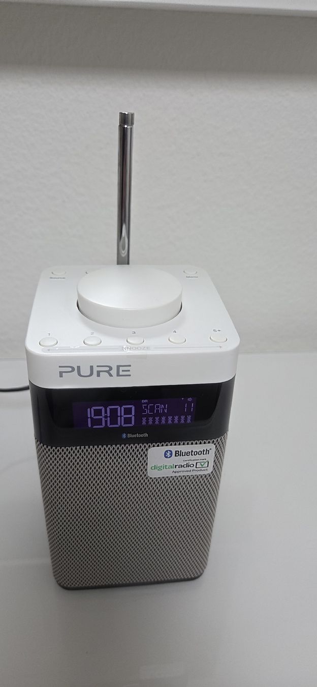 Radio: PURE POP midi mit Bluetooth – Usato da Embrach venduto da Musti20 2