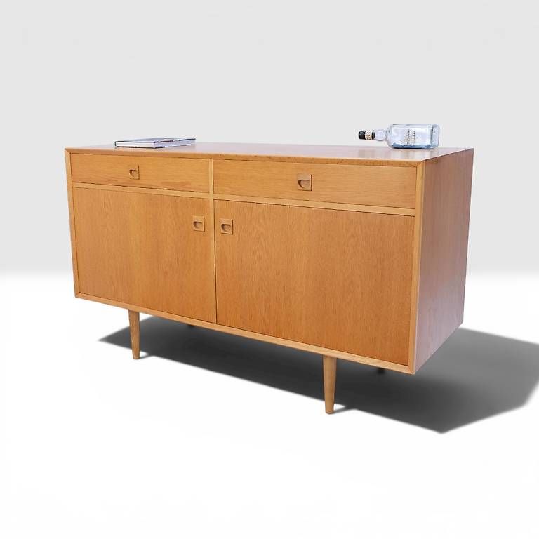 Cassettiere: Mid Century danish oak Sideboard by Brouer – Usato da basel venduto da vintory.ch