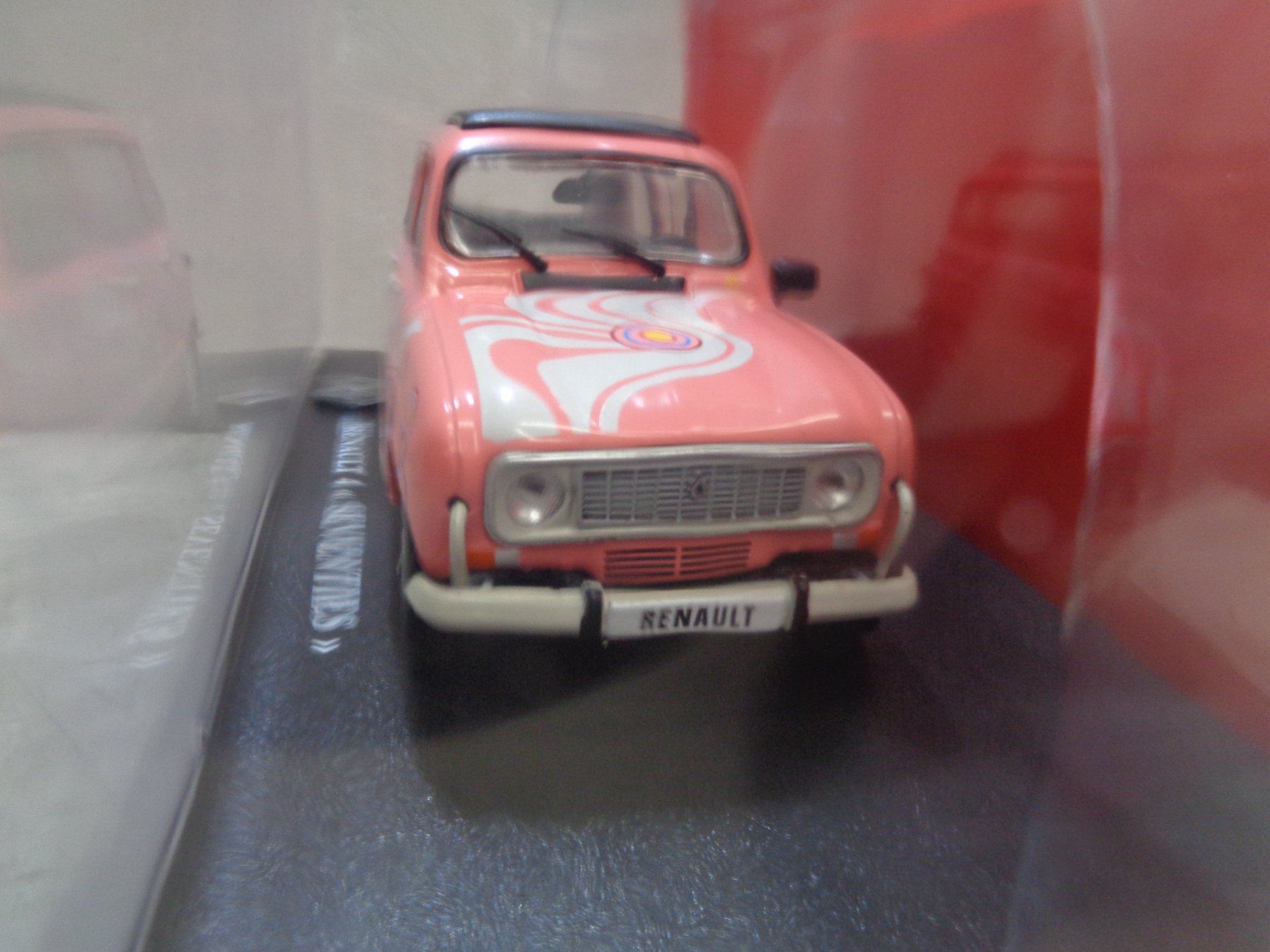 Renault Modellautos: Altaya 1:43 Renault 4 Seventies – Neu und originalverpackt aus Reconvilier von rallycar 3