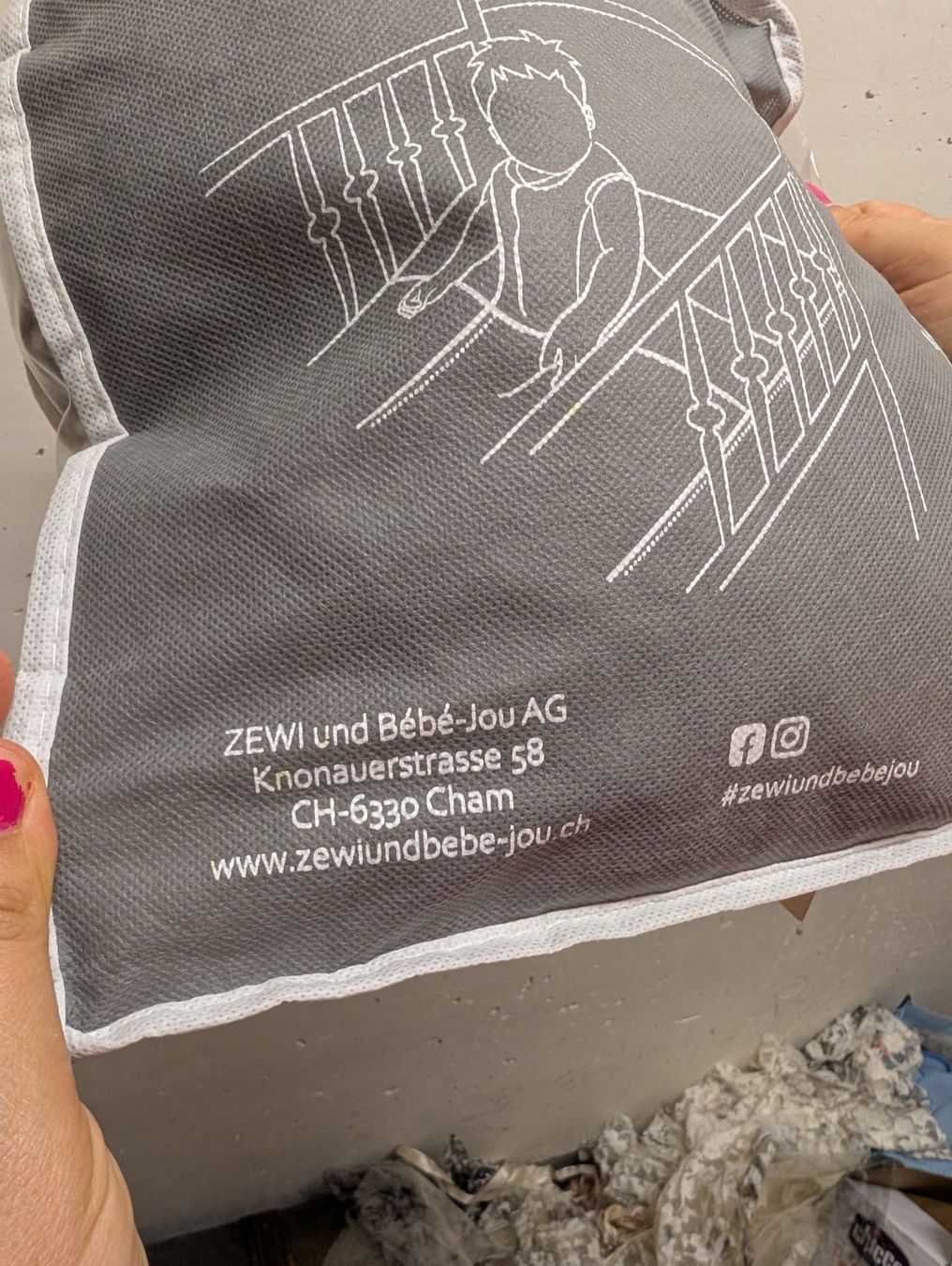 Zewi Decken: Zwei Zewi-Decken 90x200 – Neu (gemäss Beschreibung) aus Affoltern am Albis von mrmhhu51 1