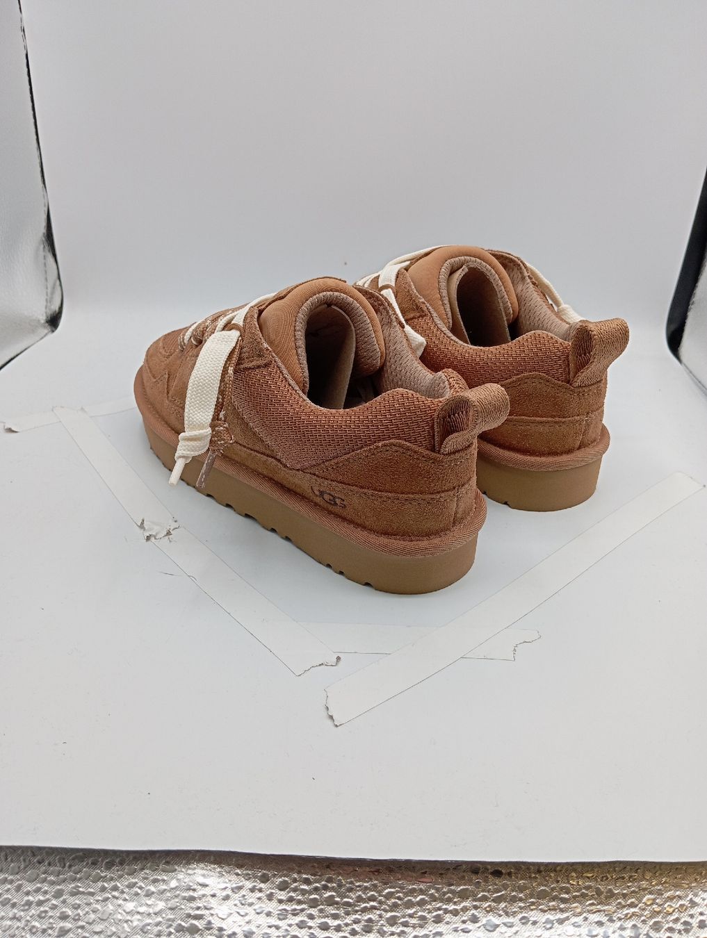Ugg Scarpe da uomo: UGG Lowmel Lo - Chestnut (EU37) – Nuovo e nell'imballaggio originale da Schaffhausen venduto da outlez 5