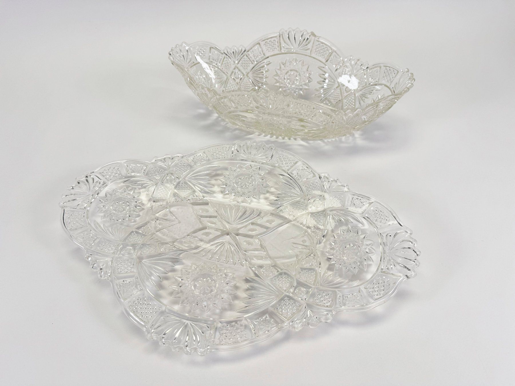 Piatti di portata: Jugendstil Glas-Schale & Glas-Platte mit Schliffdekor – Usato da Winterthur venduto da Anto-Bella