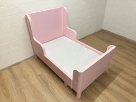 Kinderbett ausziehbar rosa (IKEA BUSUNGE) inkl. Matratze