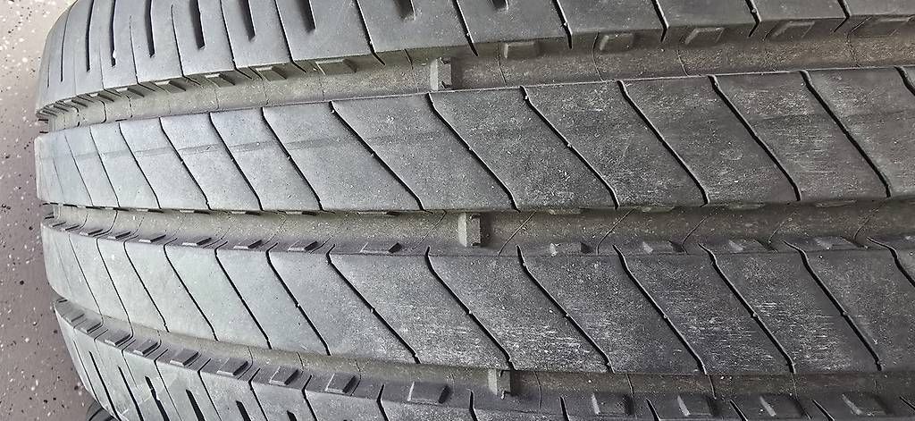 Michelin Pneumatici & Ruote complete: 1 Satz Michelin 215/65R16C – Usato da Kulmerau venduto da Turbo140 3