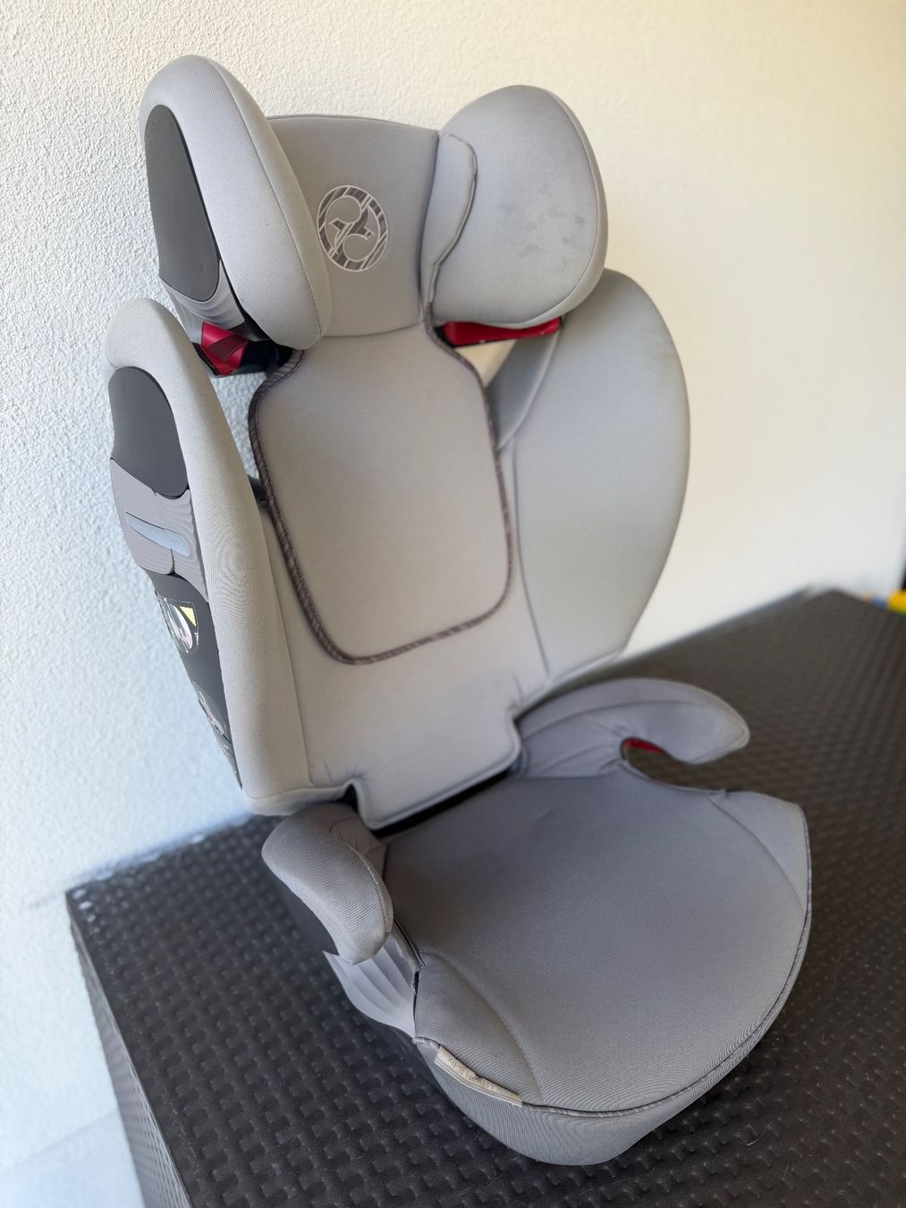 Cybex Sièges auto: Cybex Kindersitz Solution S-Fix – D'occasion à Buochs par A.Thomas85 1