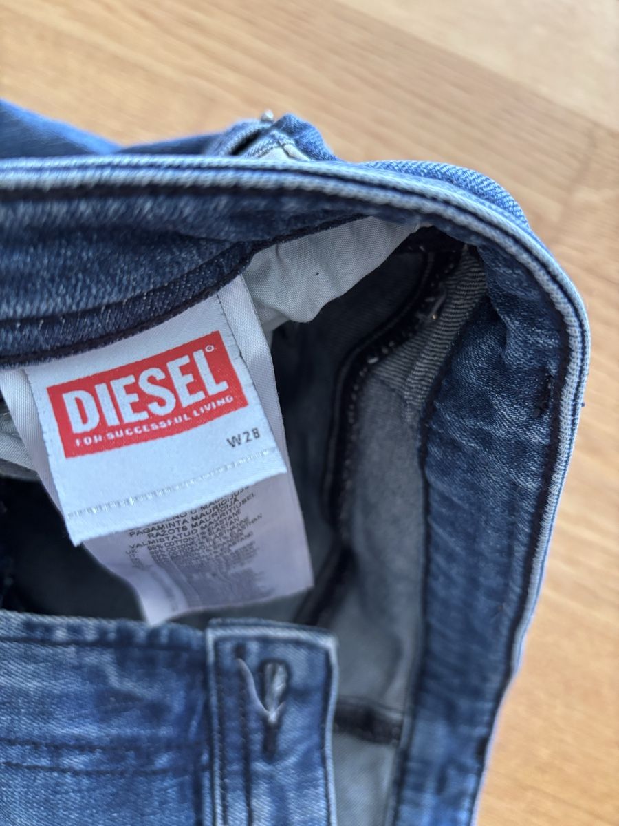 Diesel Jeans: Diesel Jeans W28 – Gebraucht aus Rüschlikon von cloudy_scotch 3
