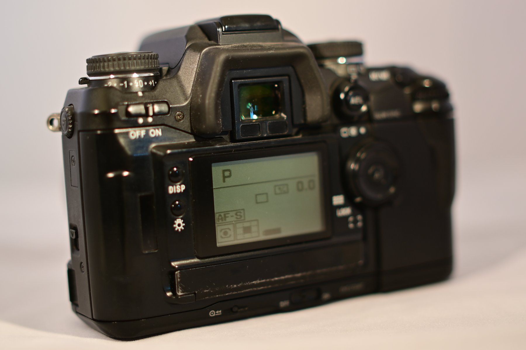 Minolta Fotocamera: Minolta Dynax 7 Spiegelreflexkamera mit 4 Objektiven – Usato da Uster venduto da Stoessda 3